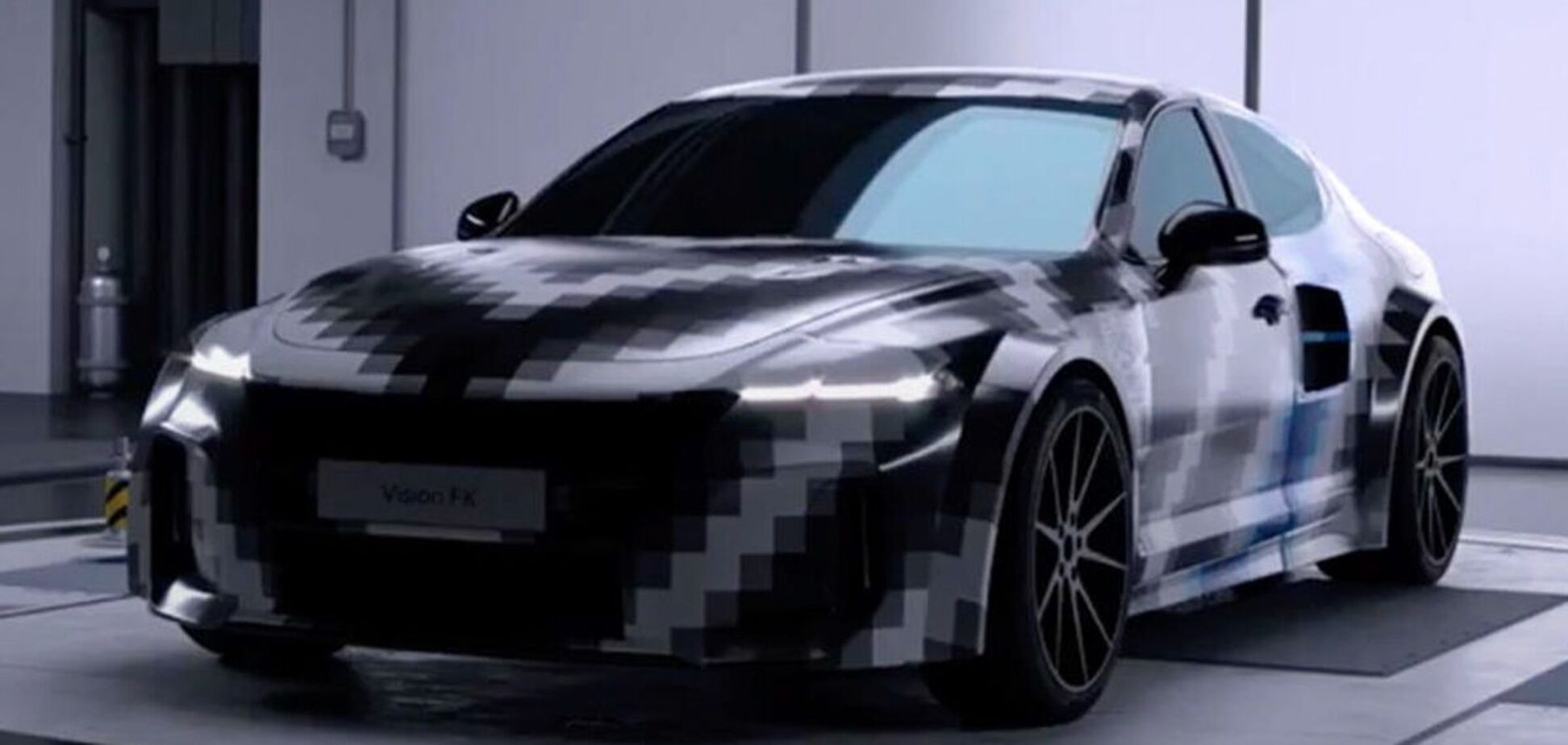 Hyundai показала водородные транспортер и 680-сильный спорткар