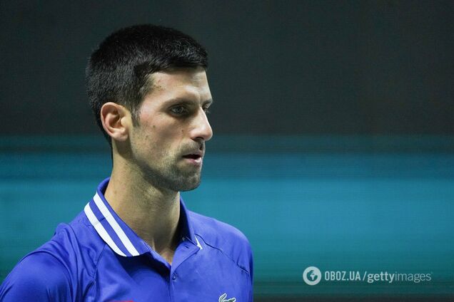 Джокович вышел на свободу после 'ареста' в Австралии. Демонстрантов разогнали газом