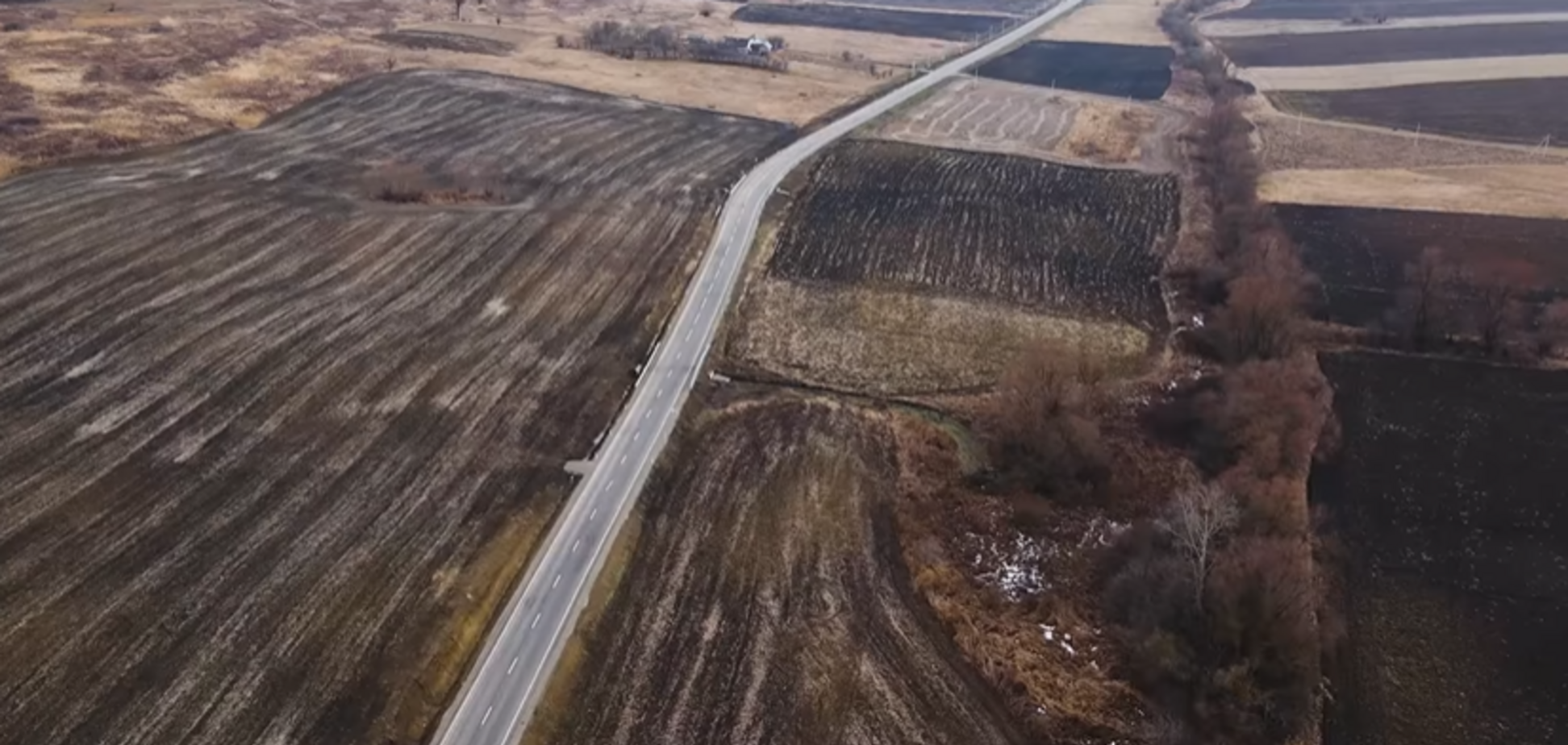 'Большая стройка' провела капитальный ремонт дороги к границе с Румынией. Видео
