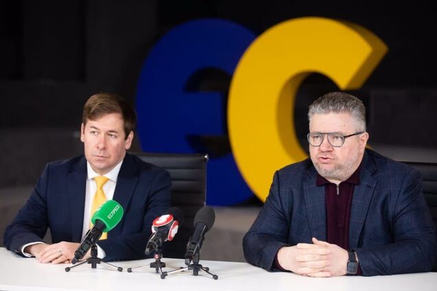 Защита Порошенко требует назначить судебное заседание на 17 января