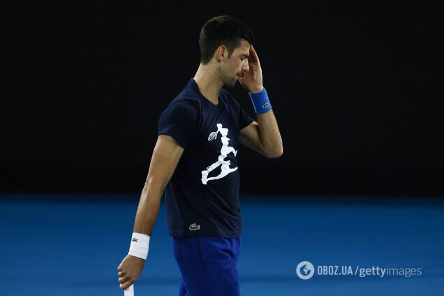 Лучшего теннисиста планеты со скандалом высылают из Австралии за ложь о ковиде