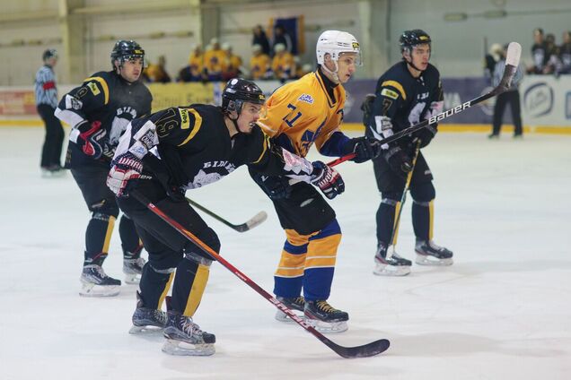 СК 'Сокол' всухую обыграл 'Белый Барс', завершив выездную серию победой