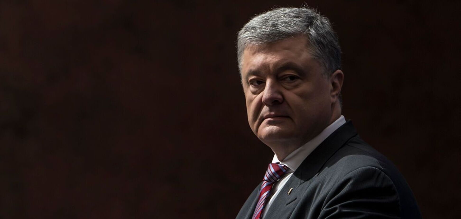 Українці – не глядачі 'Сватів': Порошенко назвав, що повинна робити влада перед загрозою вторгнення Росії