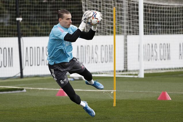 Тренер 'Реала' категорично высказался о положении Лунина в команде