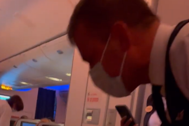 Скандал с Волочковой из-за маски: балерина выложила видео с борта самолета. Часть 3
