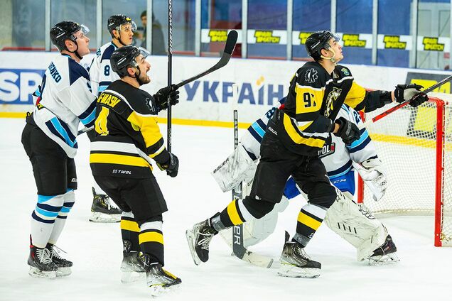 'Краматорск' в первой буллитной серии сезона обыграл 'Мариуполь'