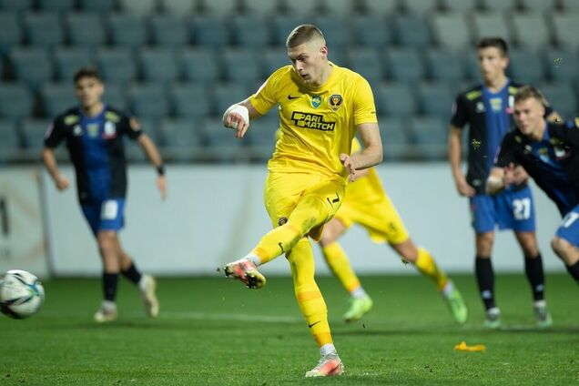 Лучший бомбардир УПЛ не сыграет за Украину в плей-офф отбора ЧМ-2022 – СМИ