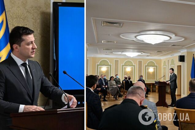 Зеленский обратился к украинским разведчикам: пришло время переходить к наступлению по отстаиванию нацинтересов