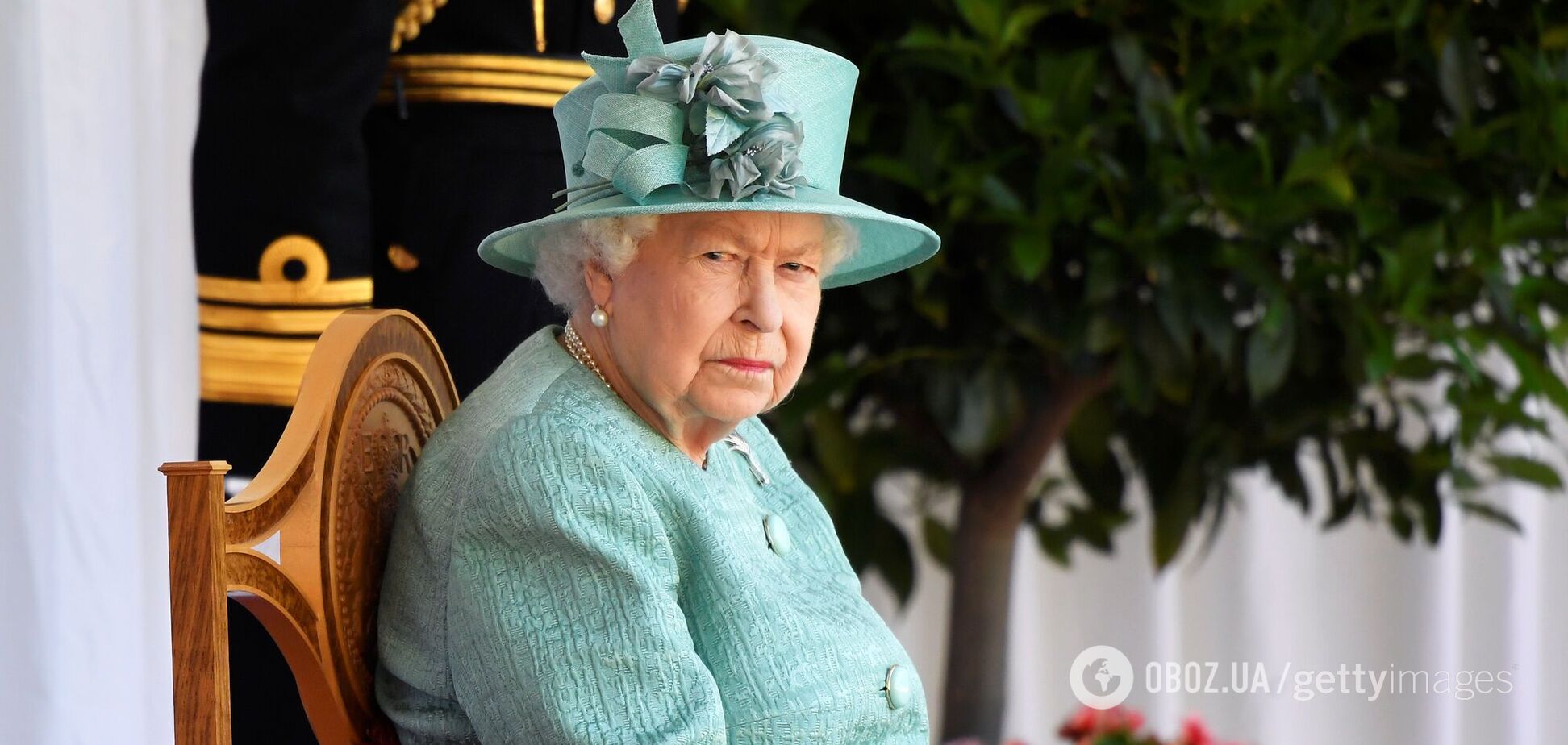 Королеву ніколи не бачили такою розлюченою: стало відомо, який гість нажахав Єлизавету II в Букінгемському палаці