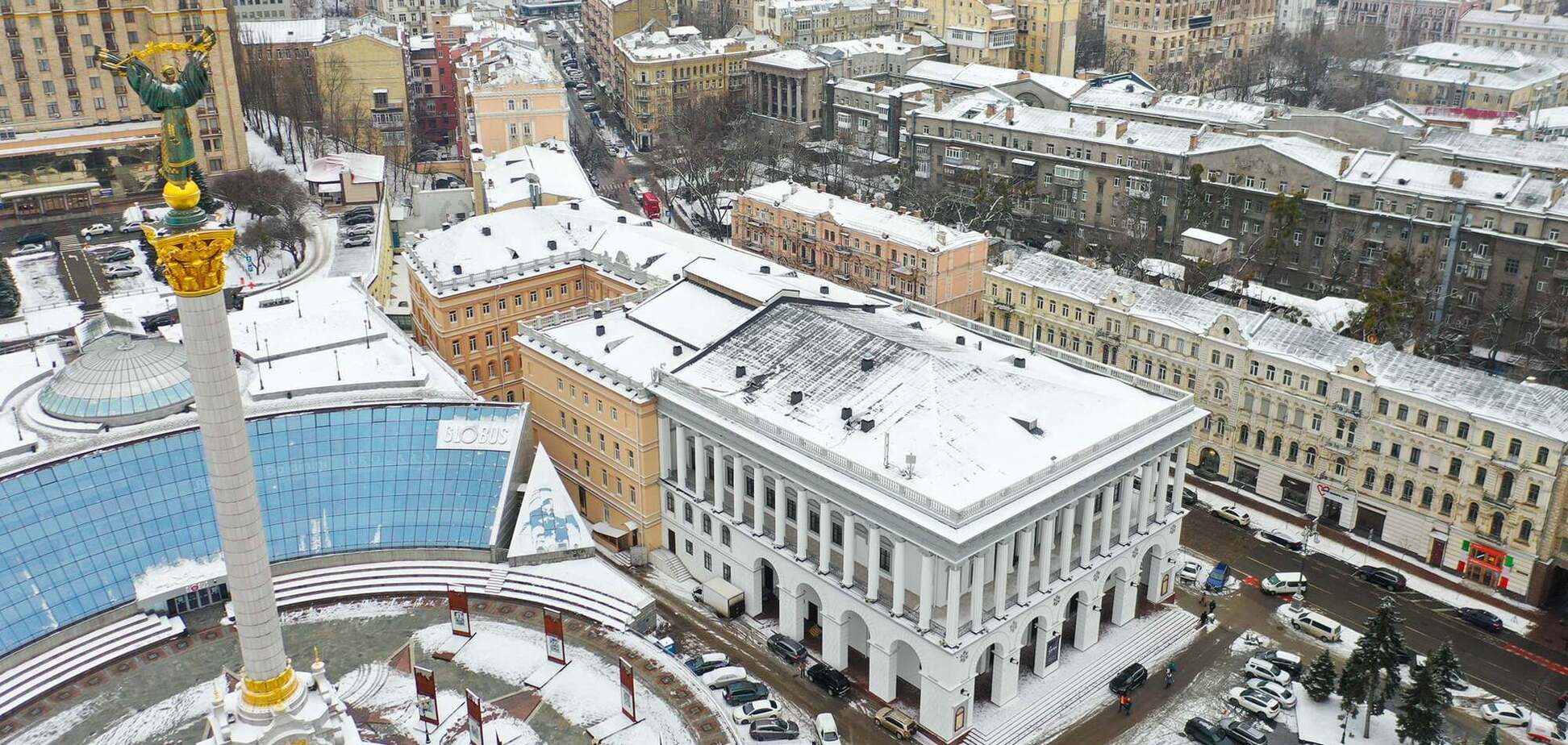 В Киеве отреставрировали фасады Консерватории на Майдане Незалежности. Фото