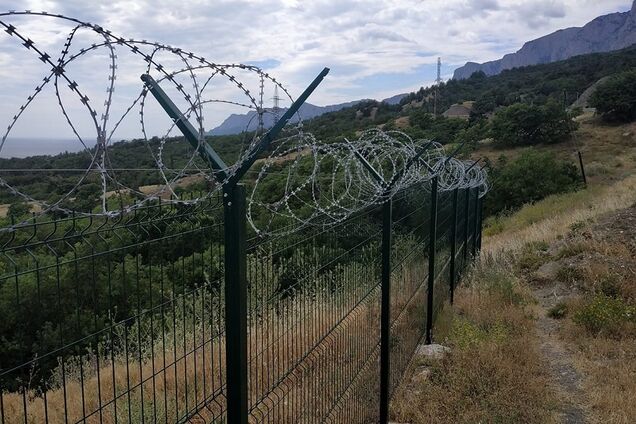 Новости Крымнаша. Оккупанты бегут – их достала жизнь под санкциями