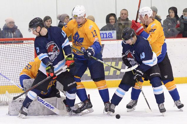 СК 'Сокол' добыл волевую победу над 'Мариуполем' и вышел на второе место в турнирной таблице