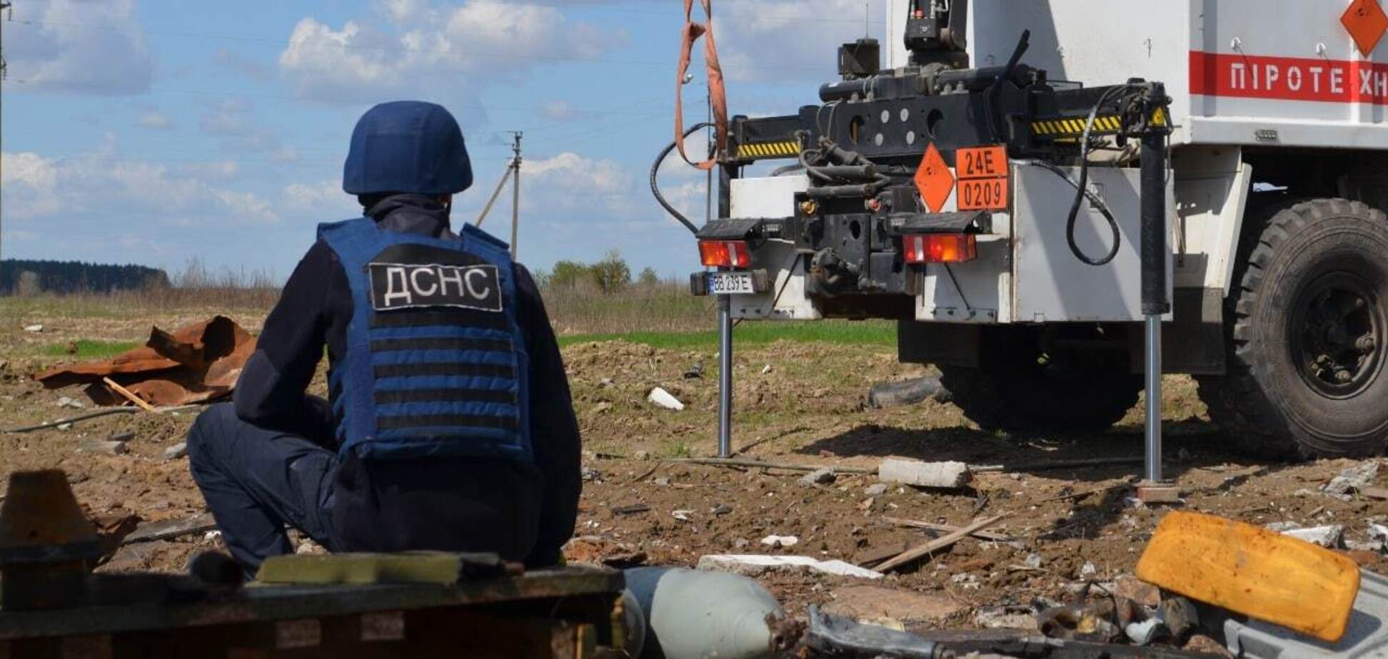 Сапери продовжують роботи з розмінування Київщини