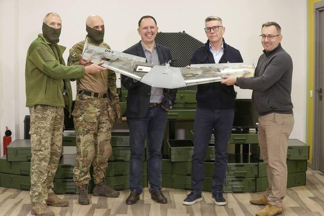 'Укртелеком' передал украинским защитникам авиационные комплексы 'Валькирия'