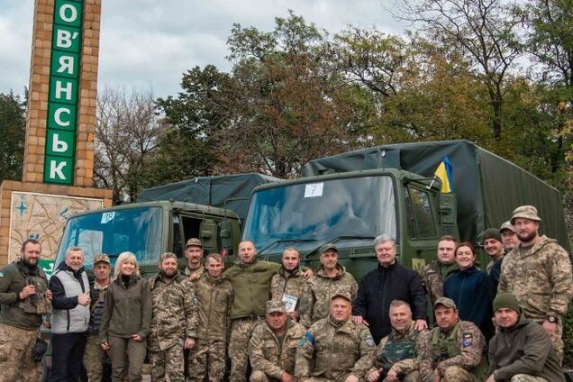 'Украина в ЕС и НАТО, а Путин сдох': пехотинцы в Славянске рассказали Порошенко о главном желании