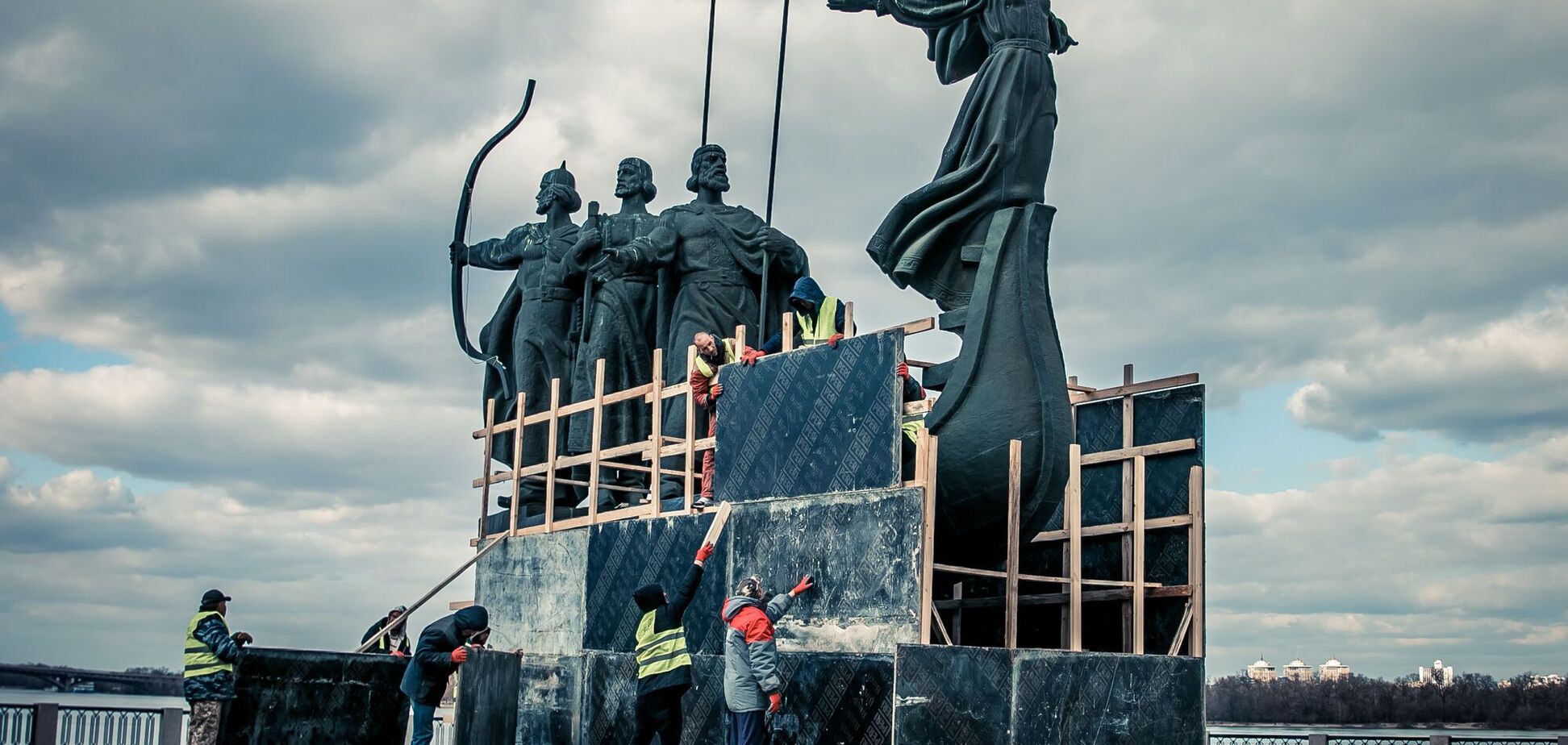 UNESCO поможет Украине определить размер репараций от РФ за уничтожение историко-культурного наследия