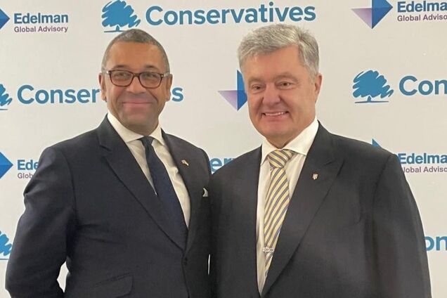 Порошенко обговорив з очільником МЗС Британії нові антиросійські санкції та збільшення допомоги ЗСУ