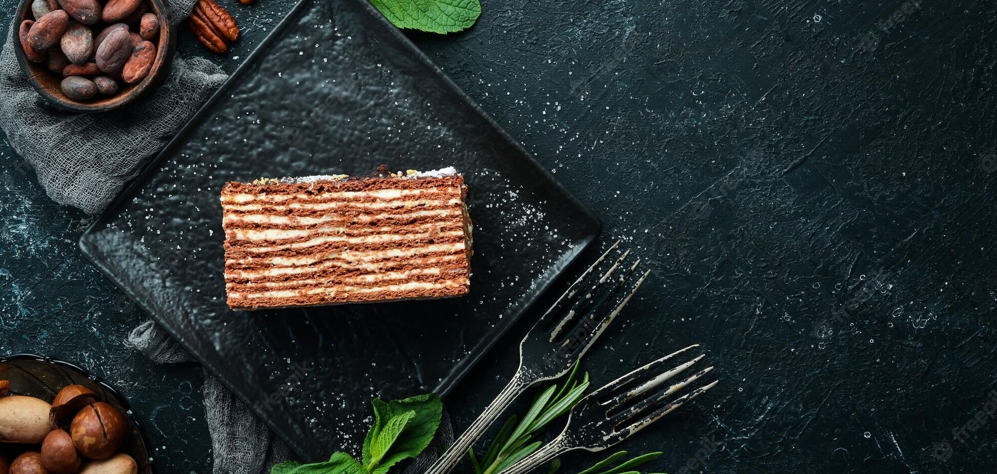 З яким кремом виходить найсмачніший 'Спартак': класичний десерт по-новому 
