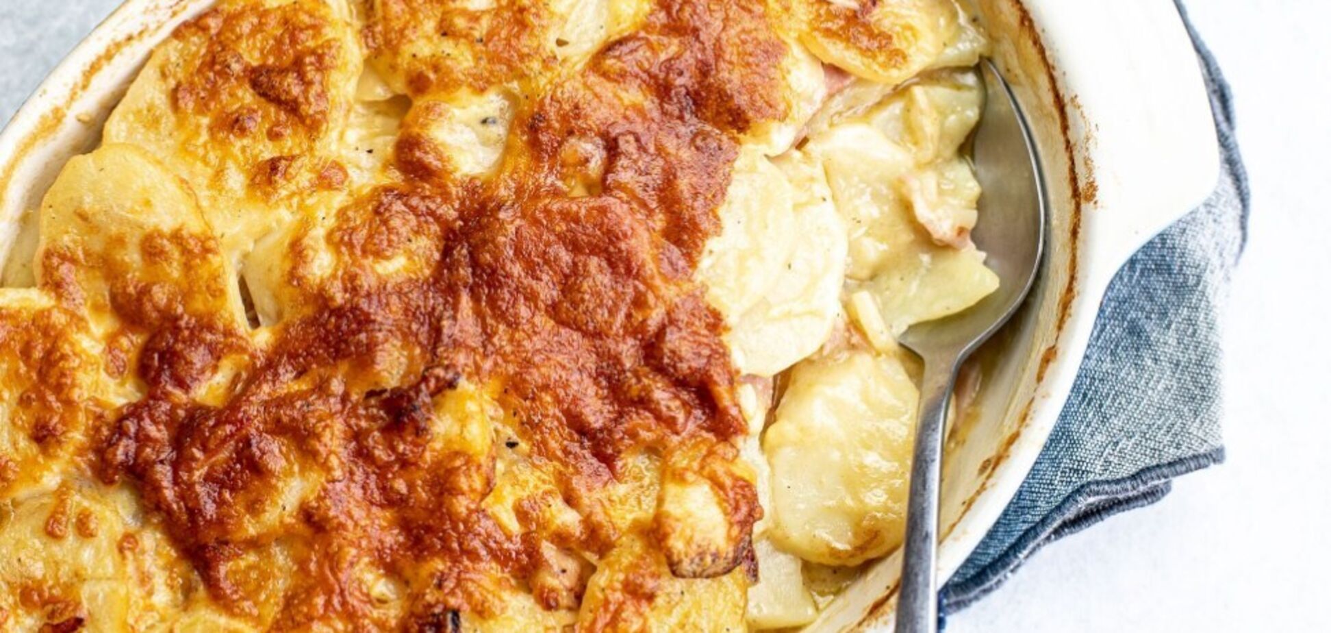 С каким сыром получается самый вкусный запеченный картофель: простой рецепт