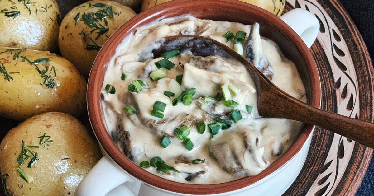 Типовий рецепт приготування підливи з грибів: