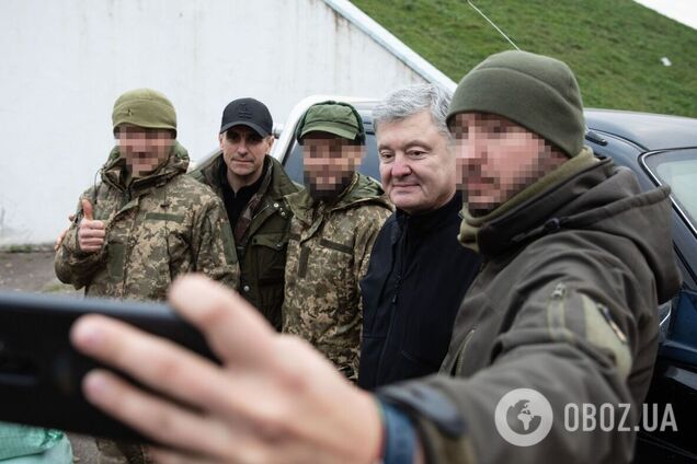 Советник Порошенко Елисеев приехал в самую горячую точку Донбасса, где воюет его брат. Фото