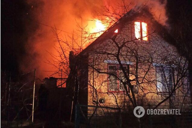 Через запалені свічки сталося дві пожежі