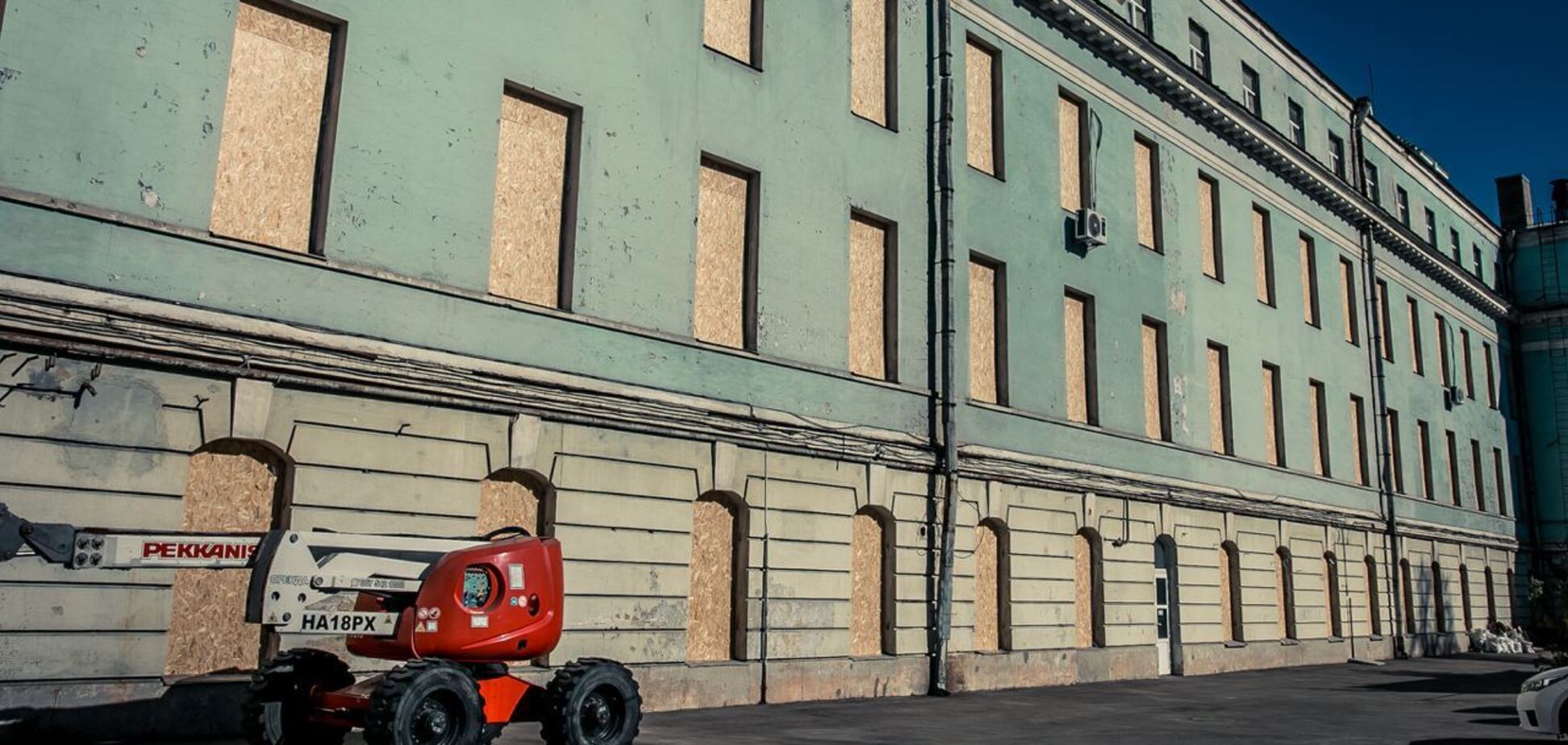 Украинцы в рекордный срок собрали средства на спасение природоведческого музея Киева