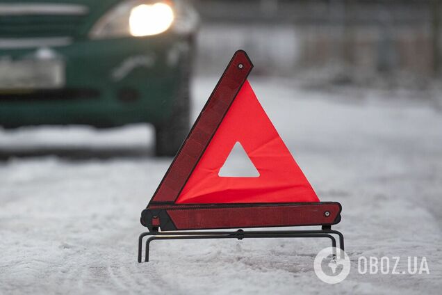 Аварійність на дорозі збільшилася через ожеледицю