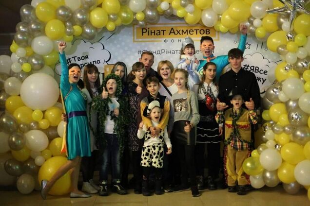 Фонд Ахметова запустит масштабную благотворительную новогоднюю акцию для детей