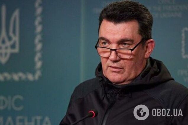 Facebook почав банити за пости Данілова, який критикував Росію: OBOZREVATEL просить Мінцифри втрутитися. Фото