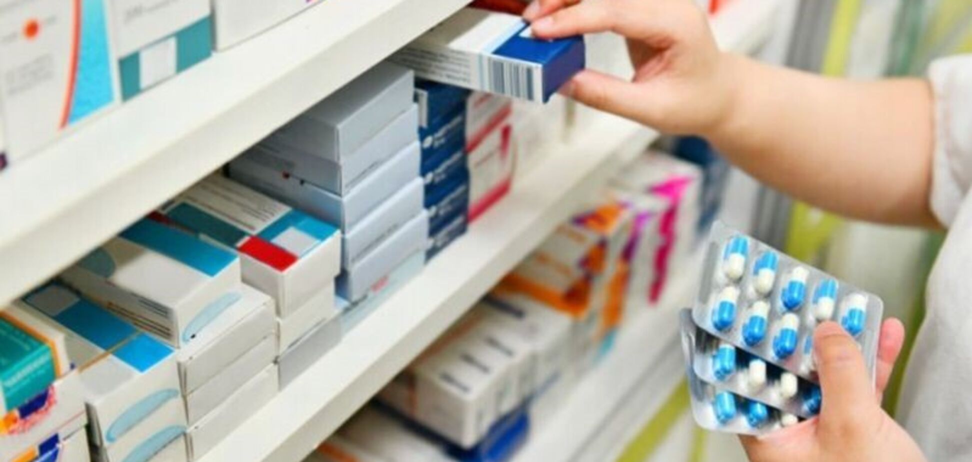 Українці не відчують браку ліків через заборону медикаментів, пов’язаних з Росією та Білоруссю – ЗМІ