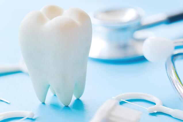 Стоматологические услуги: вопреки всему люди хотят иметь красивую улыбку