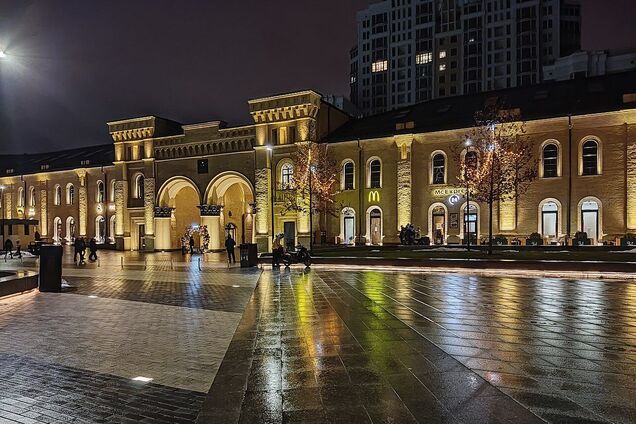 Площадь в наши дни