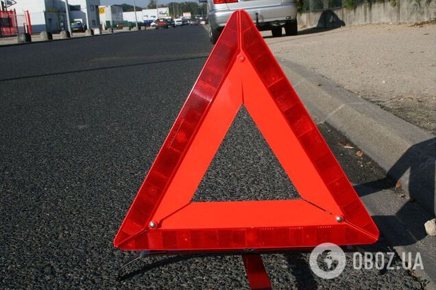 Внаслідок ДТП постраждав водій вантажівки