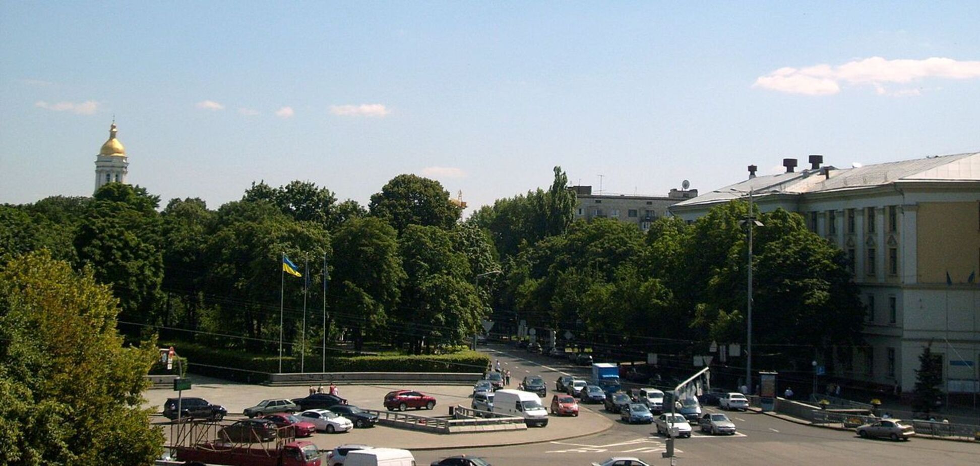 Зараз уся ця місцевість забудована