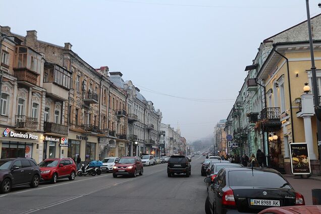 Улица Сагайдачного на Подоле в наши дни