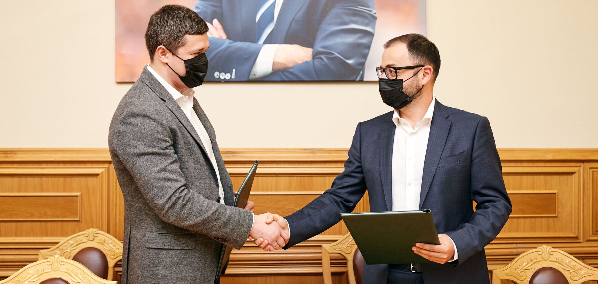 Понад 30 проєктів для розвитку економіки України: перші підсумки меморандуму між TECHIIA та Мінцифрою