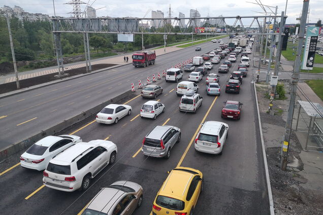 Украинские города вошли в список лидеров по дорожным пробкам