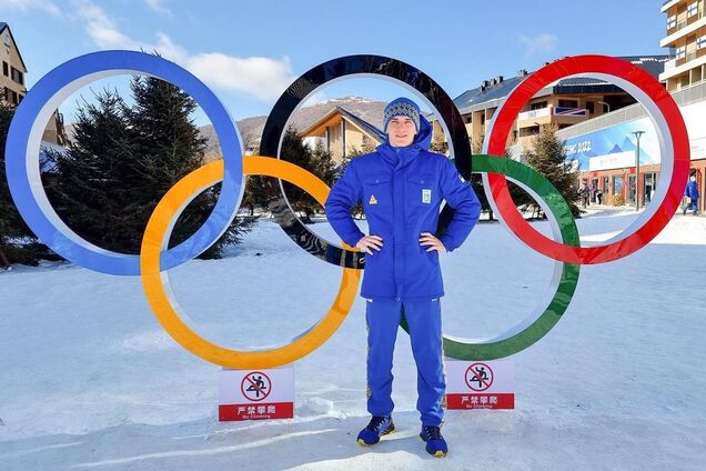 Дмитрий в олимпийской деревне.