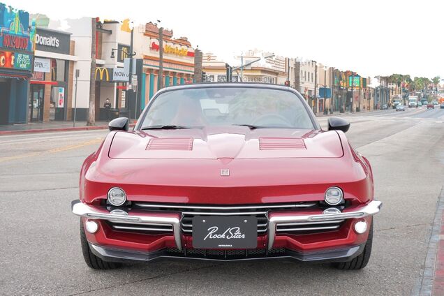 Mitsuoka предложила уникальный родстер Rock Star