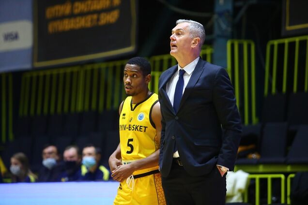 'Мішо, ми тебе любимо': в ФБУ та 'Київ-Баскеті' захопилися американським легіонером