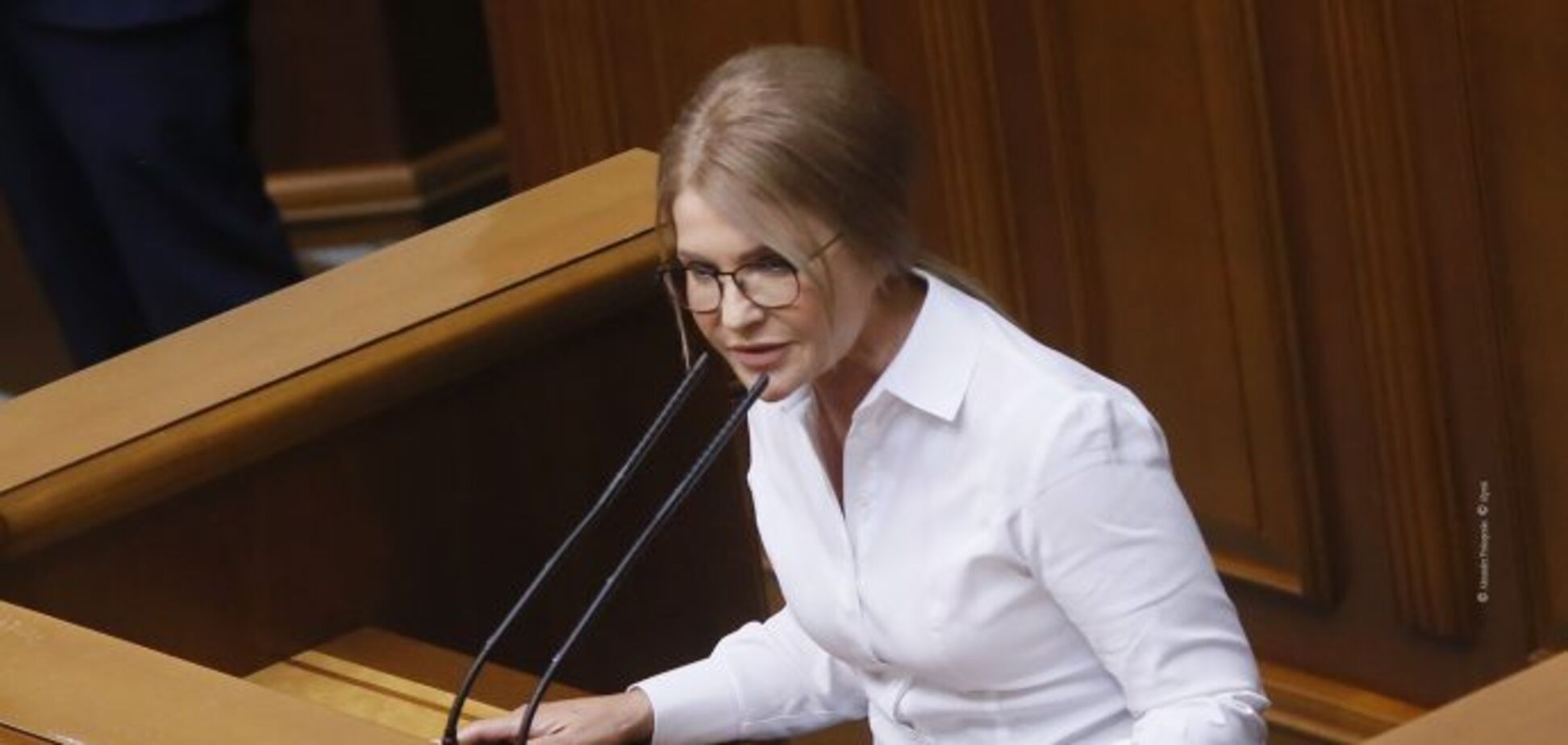 Тимошенко призвала парламент принять заявление о неприемлемости Минских соглашений