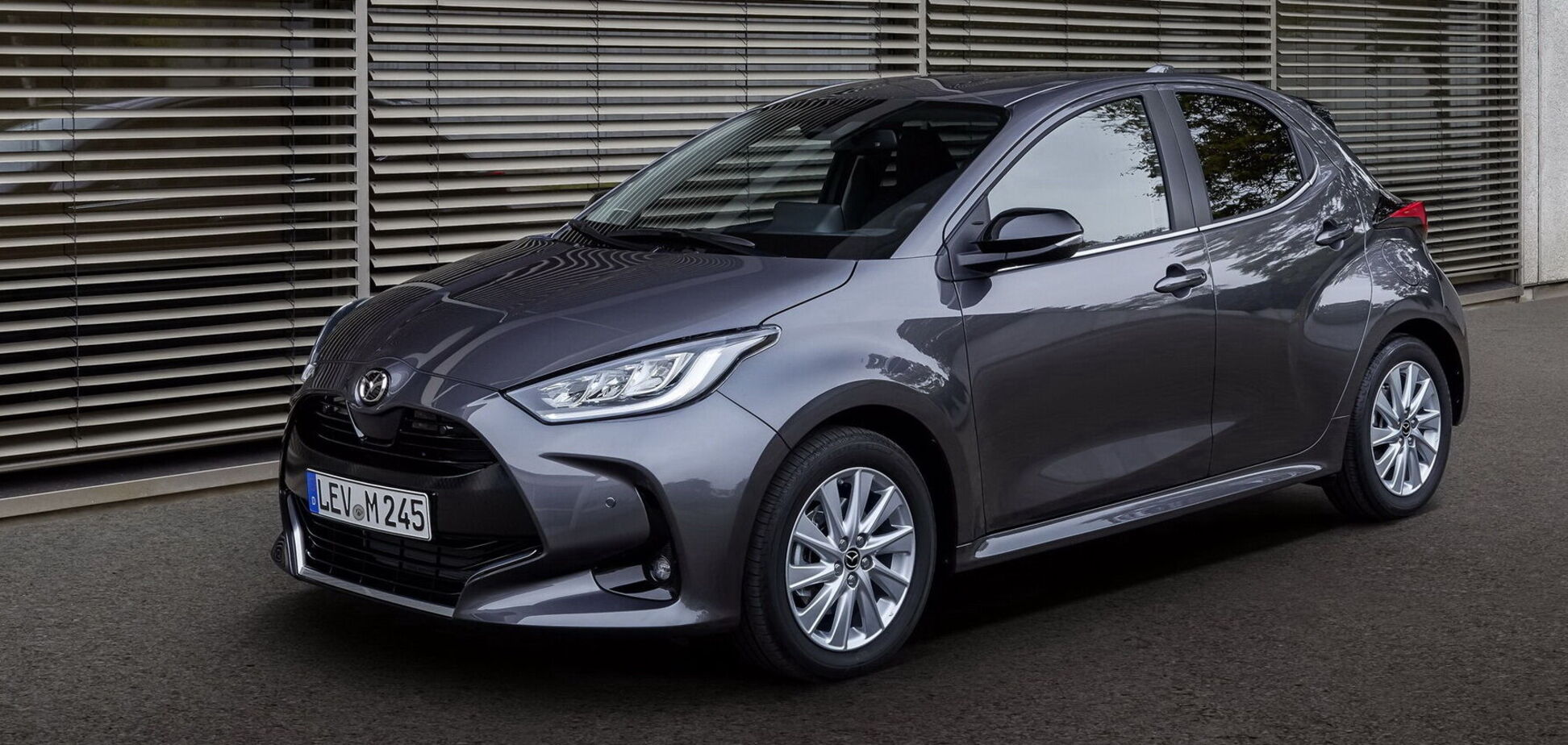 В Европе стартовали продажи Mazda2 Hybrid