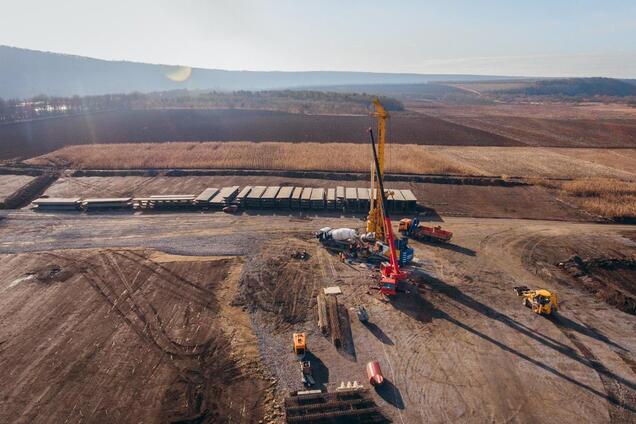 На границе с Молдовой началась 'Большая стройка' Ямпольского моста – ключевого объекта транспортного коридора Киев – Кишинев