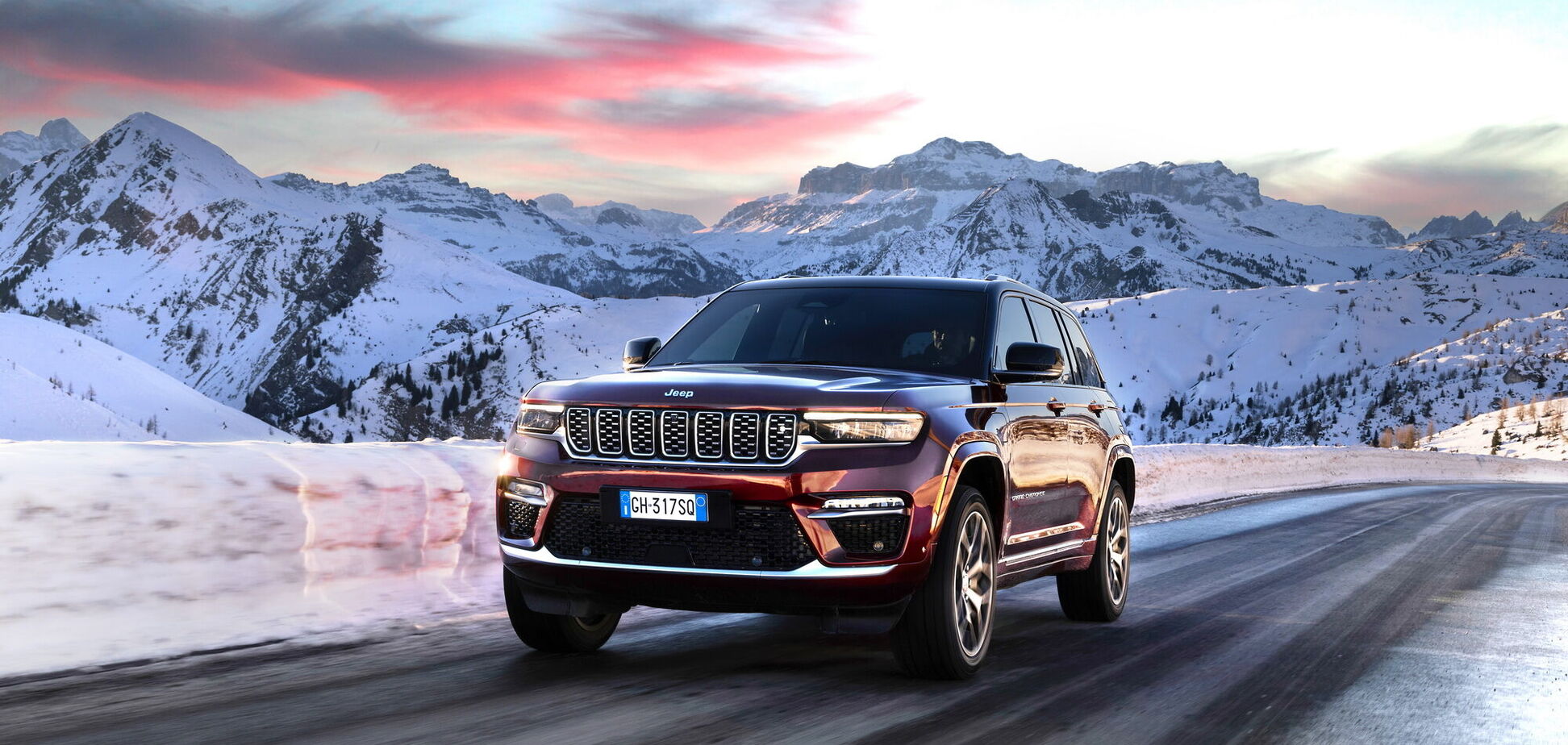Jeep Grand Cherokee представили в Европе