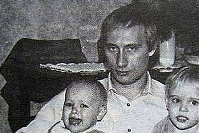 Хроніка божевілля Путіна: як юний бандит став агентом КДБ, захопив владу і тепер мріє про Третю світову