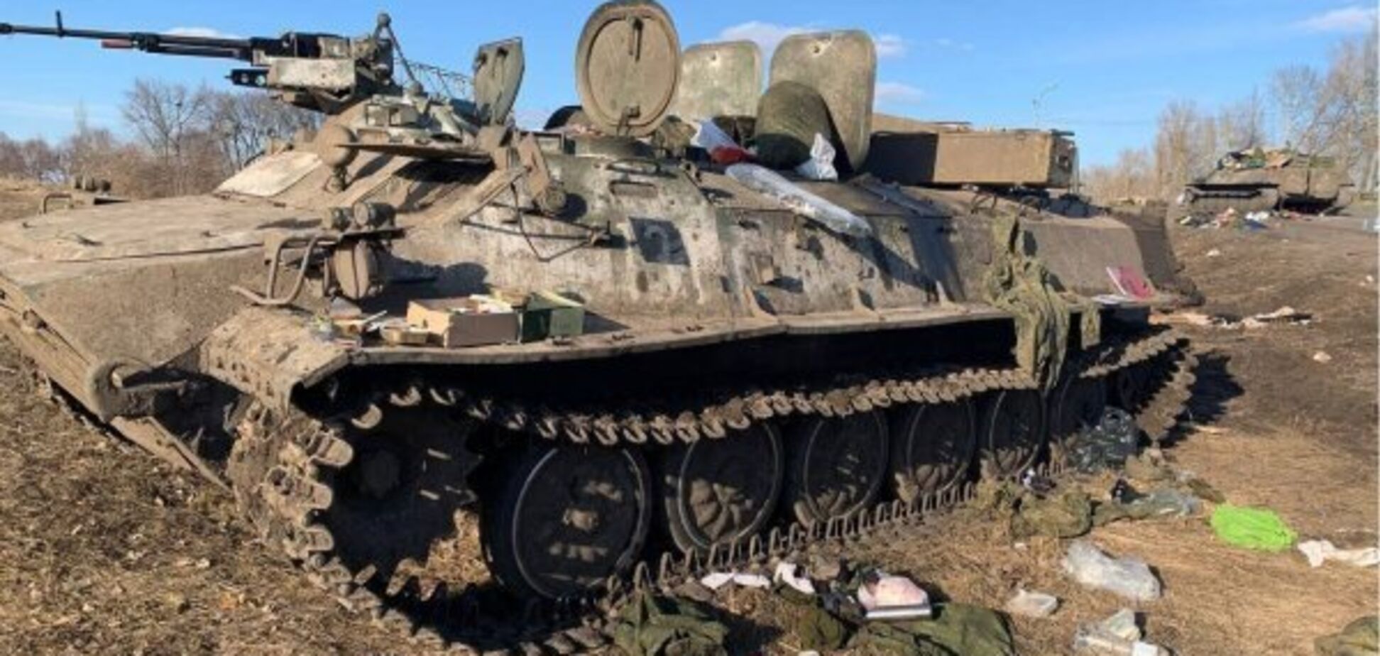 Россия с начала вторжения в Украину потеряла 2800 солдат, 10 самолетов и 80 танков