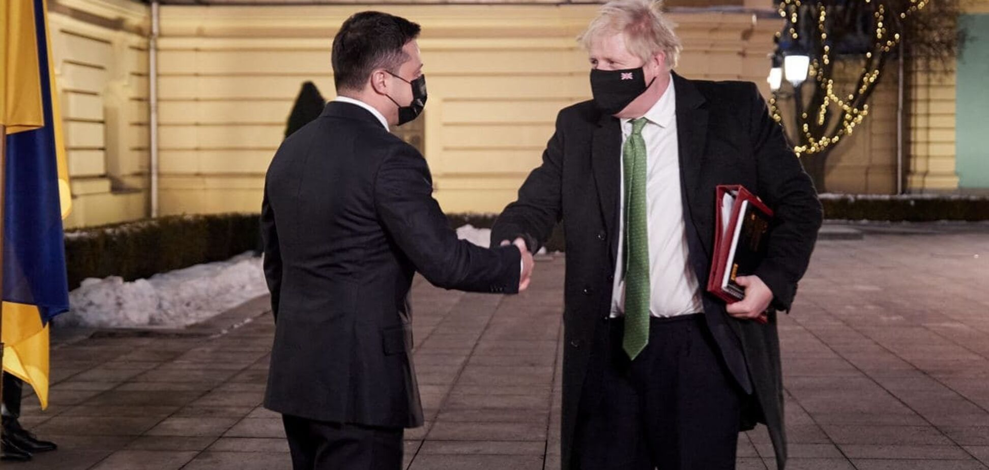 Володимир Зеленський провів телефонну розмову з Борисом Джонсоном