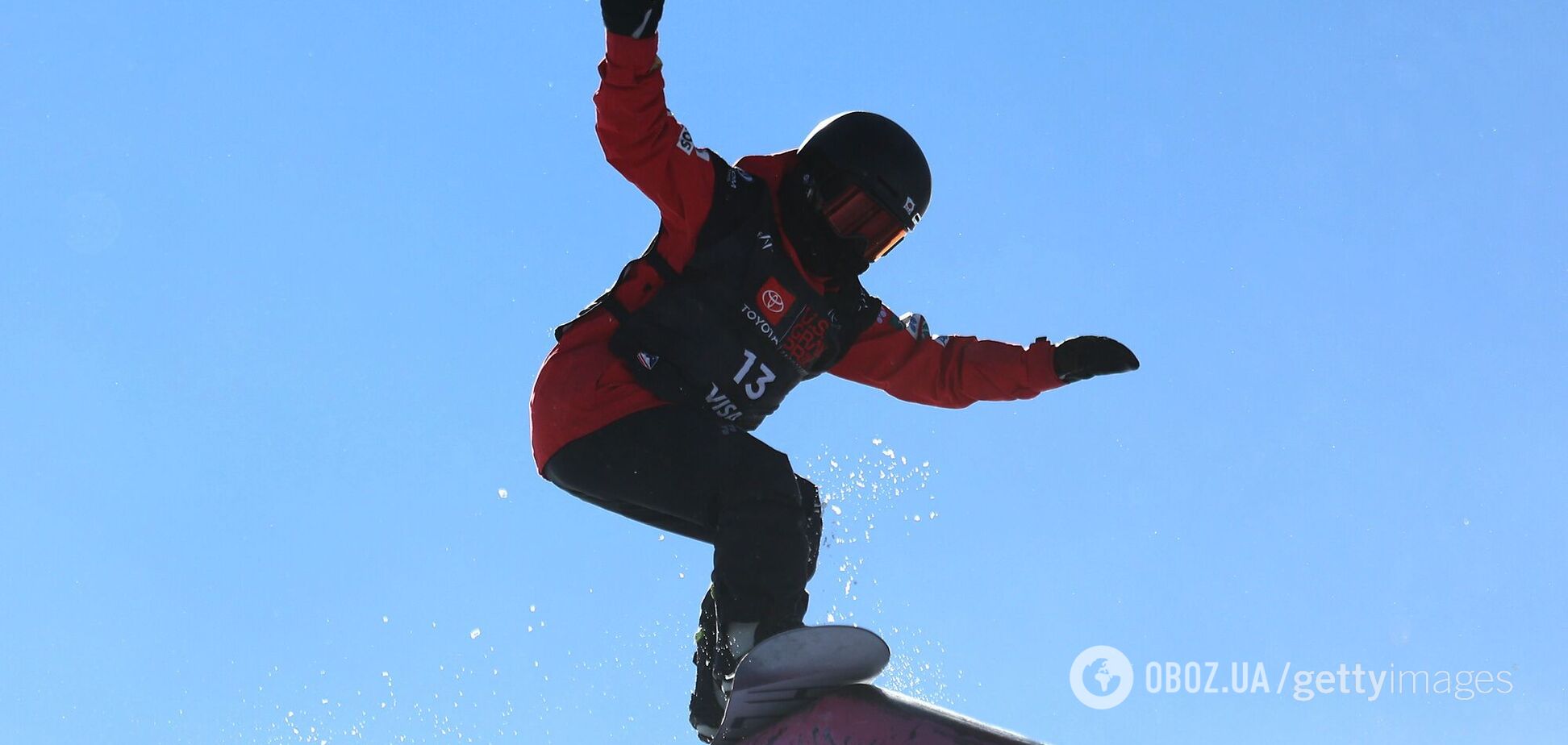 Японська сноубордистка зазнала важкої травми на Олімпіаді: 20 хвилин лежала без руху