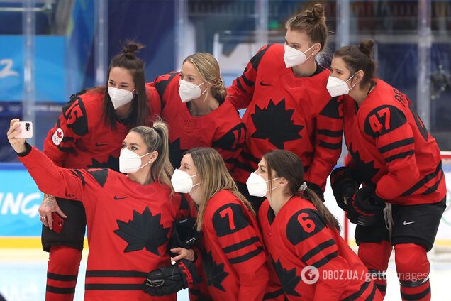 Збірна Канади з хокею з розгрому розпочала жіночий турнір Олімпійських ігор